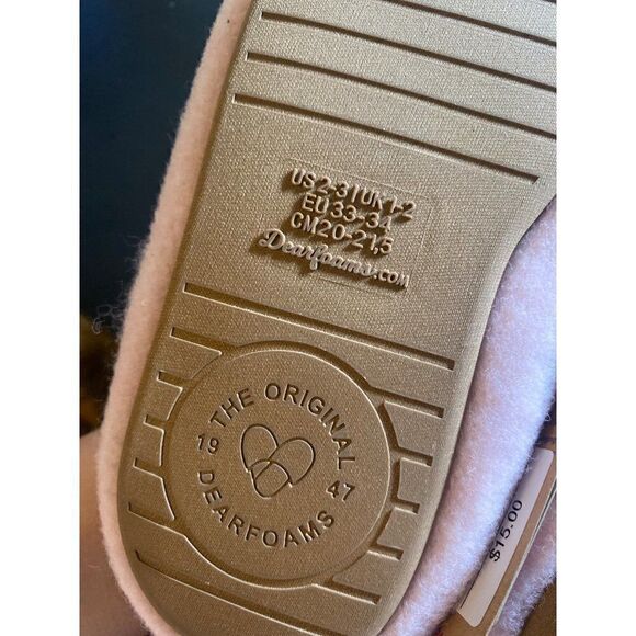 NWT Deluxe by Dearfoams girl's pink fur lined memory foam slippers size 2/3 - Picture 6 of 7